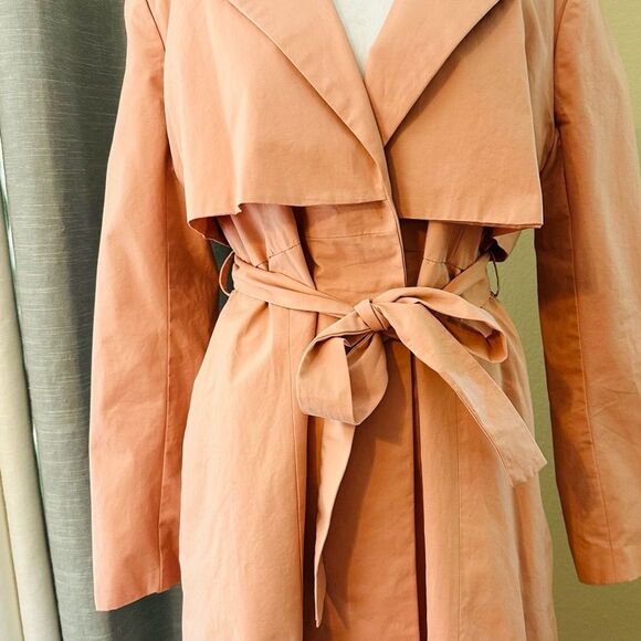 Tulle Pink Trench Coat with Classic Lapel and Tie Belt (new no tags) - Picture 1 of 8